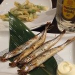 魚民 - 子持ちししゃもと枝豆カリカリ揚げ。