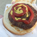 横田基地 日米友好祭 - 具は無し、味付けもセルフ