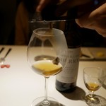 マルゴット エ バッチャーレ - Margtto Specialite：
      旨みと香り - コンソメスープ