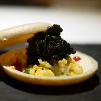 マルゴット エ バッチャーレ - Margtto Special Hors-d'oeuvre：キャビア最中（+3,000円）