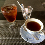 ノーラ - 食後はコーヒーか紅茶から選べます