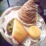 タンブラン - パルティ・マダム(モンブラン単品450円税込)　2016年8月