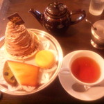 タンブラン - パルティ・マダム(1080円税込)　2016年8月