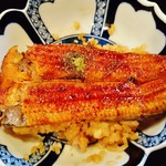 杉桶から、しゃもじで 好きなだけ取って食べれる
          のも『う桶』ならでは～♪(^o^)丿