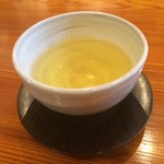 蕎麦　孤丘 - 蕎麦茶。
      美味し。