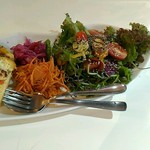カフェ・アマルフィー - キャロットラペ、紫キャベツのマリネ、サラダ