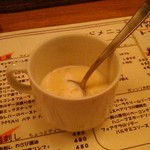 ワイン食堂wabisuke - [料理] 南瓜と馬鈴薯のスープ (お通し) アップ♪ｗ