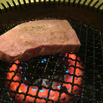 肉匠 迎賓館 - 極上厚切りミスジステーキ