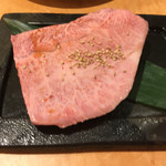 肉匠 迎賓館 - 極上厚切りミスジステーキ