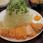 上ロースかつ定食（１５０g）