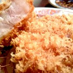 西麻布 豚組 - デ・リュックスの氷室豚