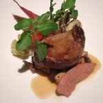 リストランテASO - 仔鳩胸肉のロースト　ポルチーニ茸を添えて