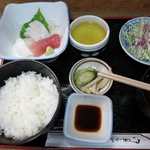 繁良 - さしみ定食￥９００