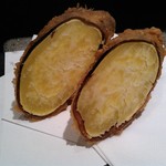 天ぷら岡本 - 小サツマイモの丸揚げ