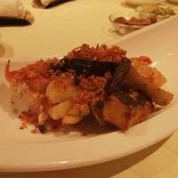 中国料理 「王朝」 ヒルトン東京ベイ - オマール海老とホタテ貝の金の砂炒め
