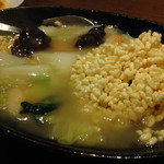 四川Dining&Bar臥龍　創香 - 海老入りおこげ