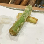 天ぷら 蕎楽亭 - アスパラ