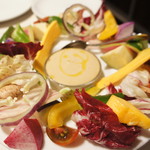 俺のフレンチ - 産地直送新鮮な生野菜　プレーンソース　734円