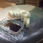 アテに頂いた板わさ