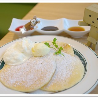 カフェ&パンケーキ gram_0