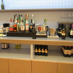Austrian Business Lounge - お酒コーナー