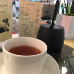 カズノリ イケダ アンディヴィデュエル - アールグレイ400円…南部鉄瓶は風情がありますね♪