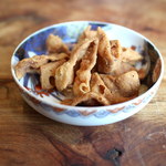 吟八亭 やざ和 - お通し「揚げそば」