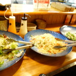 Shunsai Uroko - サラダ、スパサラ、長芋とオクラ、胡瓜