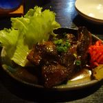 居酒屋 ぱいかじ - 沖縄料理 ソーキの煮付け
                                沖縄そばの具材で有名なソーキ
                                豚のあばら肉を軟骨が柔らかく食べられるように
                                醤油泡盛黒糖で長時間煮込んだ絶品料理です。