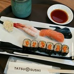 TATSU SUSHI - サーモン、甘エビ、山ゴボウ