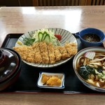 久弥 - みそカツ定食※小盛りきしめん付き（1,180円）