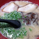 Haku Riyuu - ラーメン(550円)