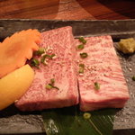 炭火焼肉 こうしん - 限定ザブトン1700円！