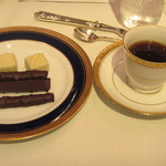 万平ホテル メインダイニングルーム - 