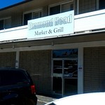 Diamond Head Market & Grill - 
