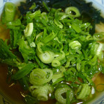 どんどん - ネギをたっぷり入れます