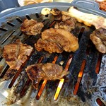 남대문생숯불갈비 - すでに焼き上がった状態！焦げてるし(汗)