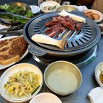 남대문생숯불갈비 - お肉の他にサイドメニューもすごいです！