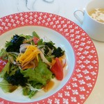 Galette & Crepe Rozell - ホットスープ（コーンと玉ねぎ）＆サラダ