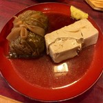 おでん処じゅんちゃん - 豆腐、キャベツ巻き