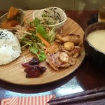 GotZA - 鶏モモ肉の塩麹焼