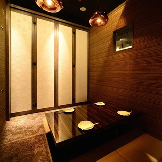 カップルシート2名様×3
完全個室多数だから、デートにもおすすめです。