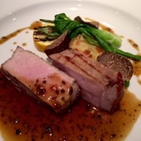 村上開新堂 レストラン - 豚肉のロースト、トリュフソース。