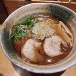 焼きあご塩らー麺 たかはし 新宿本店