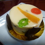 エリティエ - 蜂蜜のムースに柚子クリーム