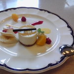 レストラン四季 - 