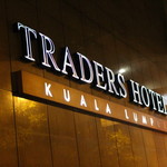 TRADERS HOTEL - 