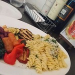 ロカンダデルクオーレ - プレートランチ1250円