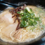 麺処 たざ和 TAZATON - 豚骨ラーメン