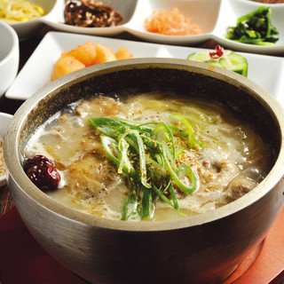 Pursuing the authentic taste: Handmade Korean Cuisine that has been loved since the restaurant first opened